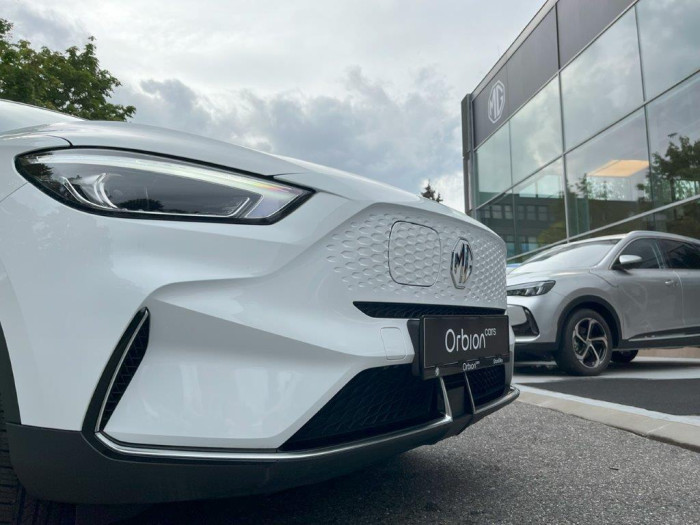 MG ZS EV EXCITE 70kWh SKLADEM!