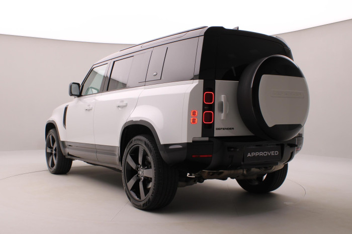 Land Rover Defender 110 D300 X-DYNAMIC HSE AWD AUT 3.0 d Dynamic