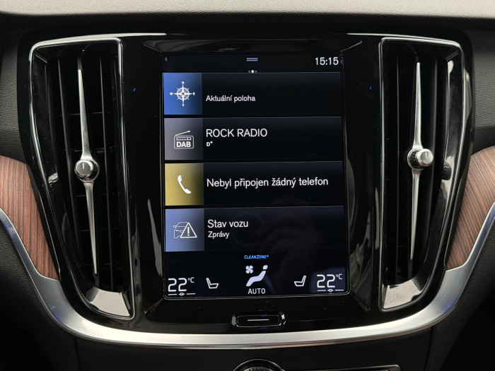 Volvo S60 B4 INSCRIPTION AUT CZ