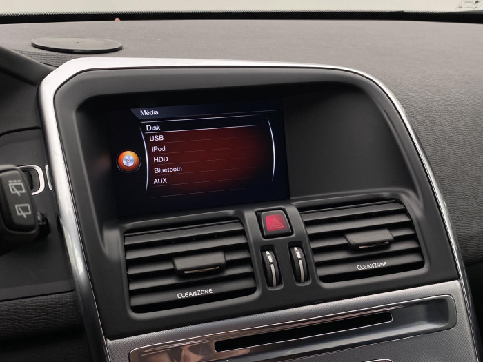 Volvo XC60 D4 AWD MOMENTUM AUT 2.4 d Momentum