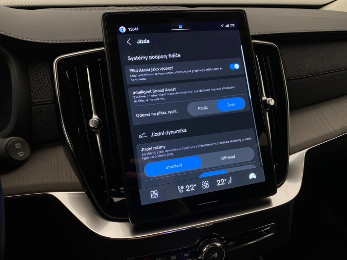 Volvo XC90 B5 AWD DARK PLUS AUT CZ 7míst