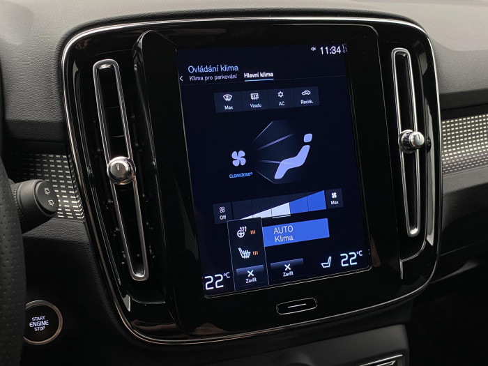 Volvo XC40 B4 AWD R-DESIGN AUT CZ