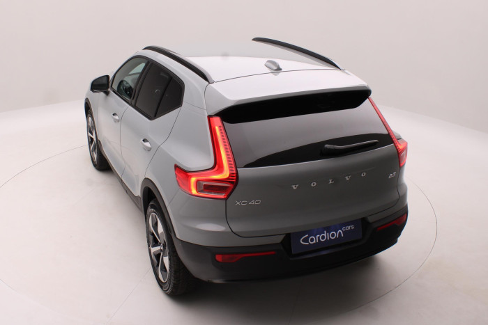 Volvo XC40 B3 AUT DARK PLUS