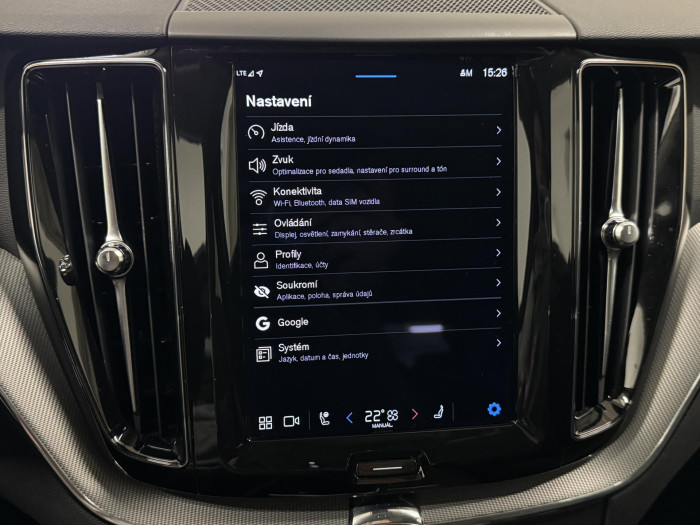 Volvo XC60 B4 AWD PLUS BRIGHT AUT