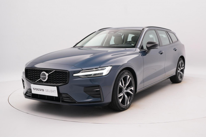 Volvo V60 B4 PLUS DARK AUT 1.maj