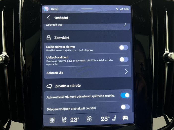 Volvo V60 B4 PLUS DARK AUT 1.maj.