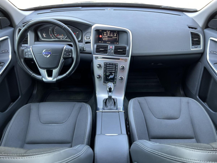 Volvo XC60 D4 AWD MOMENTUM Aut 2.4 d Momentum