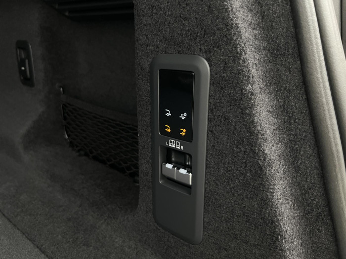 Land Rover Range Rover Sport D300 DYNAMIC SE AWD Aut 3.0 d Dynamic SE