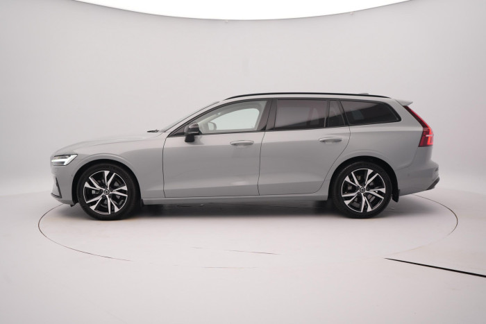Volvo V60 B4 PLUS DARK AUT 1.maj.