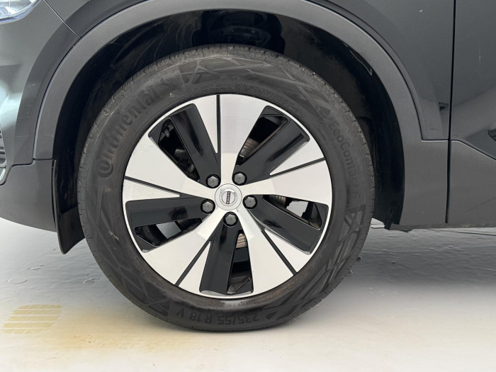 Volvo XC40 T2 MOMENTUM PRO REZERVACE 1.5 Momentum