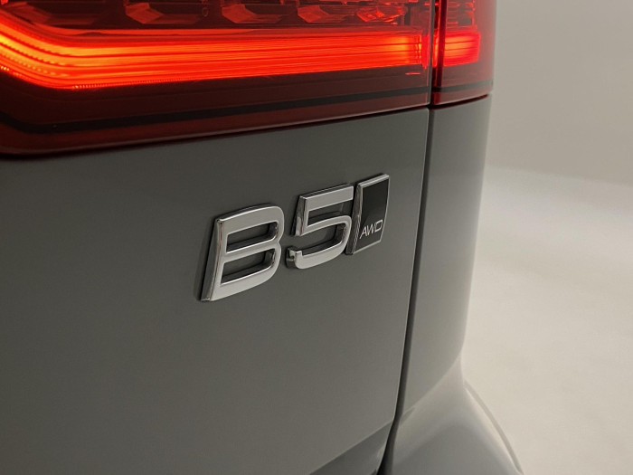 Volvo V60 CC B5 AWD PLUS AUT 1.maj