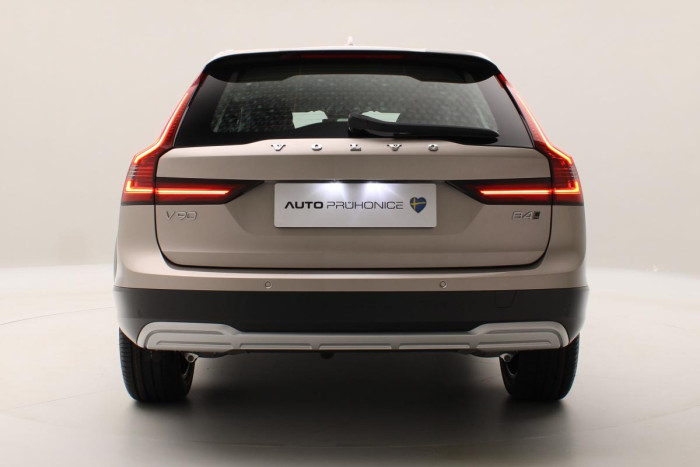 Volvo V90 B4 AWD AUT CROSS COUNTRY PLUS 2.0 Plus