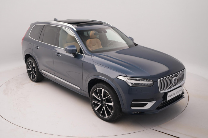 Volvo XC90 B5 AWD INSCRIPTION CZ 1.maj 7M