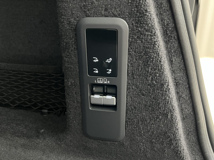 Land Rover Range Rover Sport D350 AUTOBIOGRAPHY REZERVACE 3.0 d