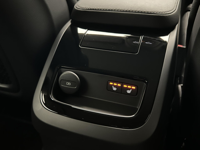 Volvo V90 T6 AWD RECHARGE PLUS DARK AUT