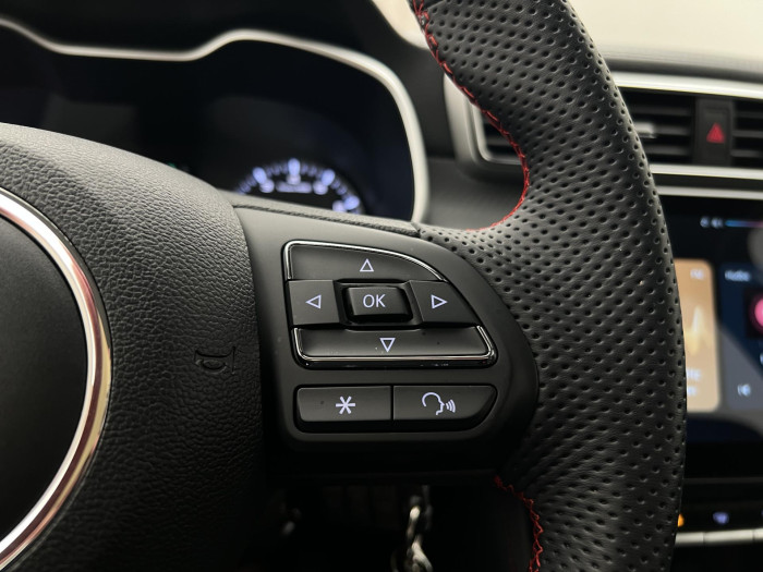 MG ZS 1.5 ESSENTIAL PLUS CZ 1.maj.