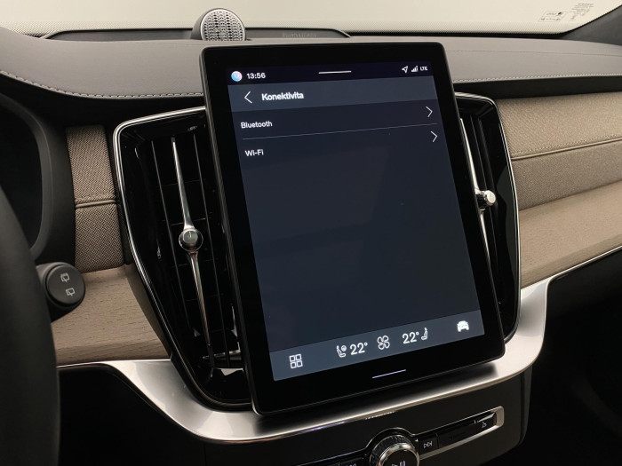Volvo XC90 T8 AWD RECHARGE DARK ULTRA 7m