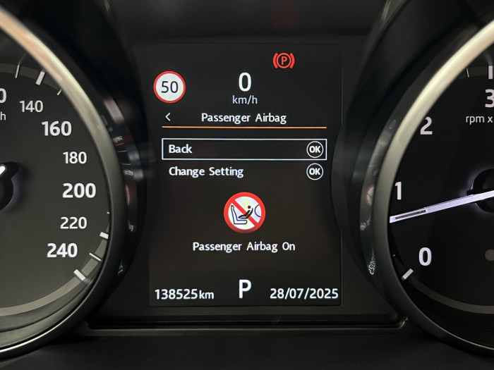 Land Rover Discovery 3.0 TDV6 HSE AWD AUT CZ