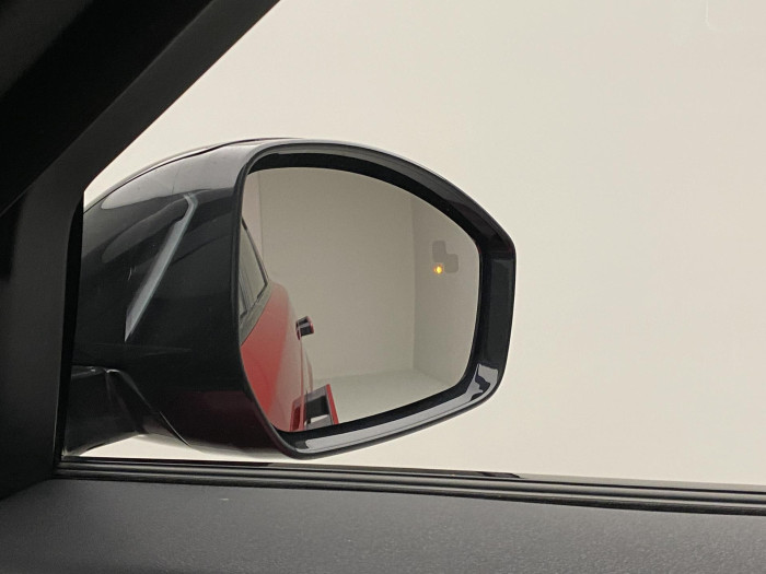 Land Rover Range Rover Velar D300 SE AWD AUT CZ 3.0 d SE