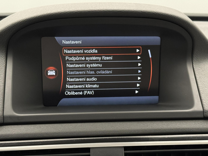 Volvo XC70 D5 AWD SUMMUM AUT CZ 2.4 d Summum