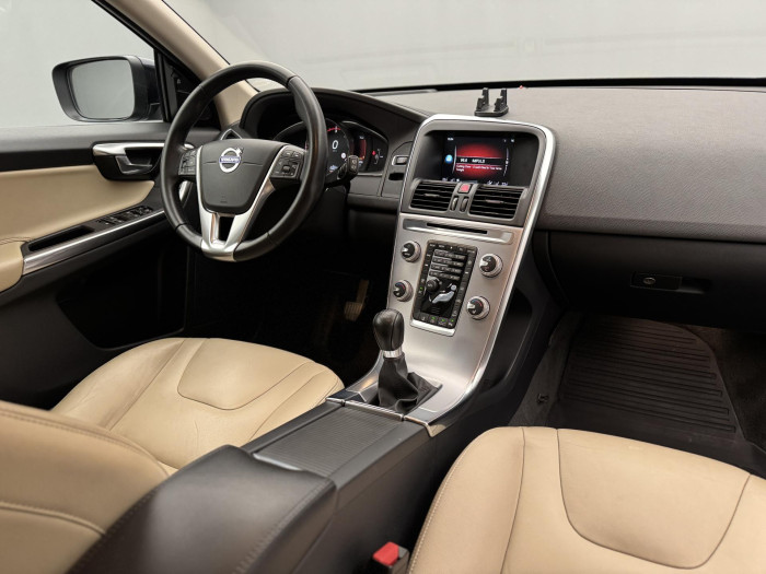 Volvo XC60 D4 AWD CLASSIC 2.4 d Classic Classic