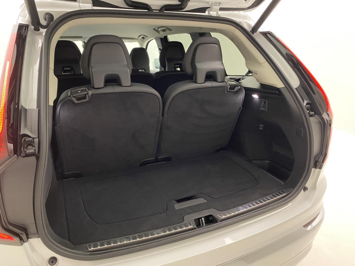 Volvo XC90 T8 AWD RECHARGE BRIGHT PLUS 7m