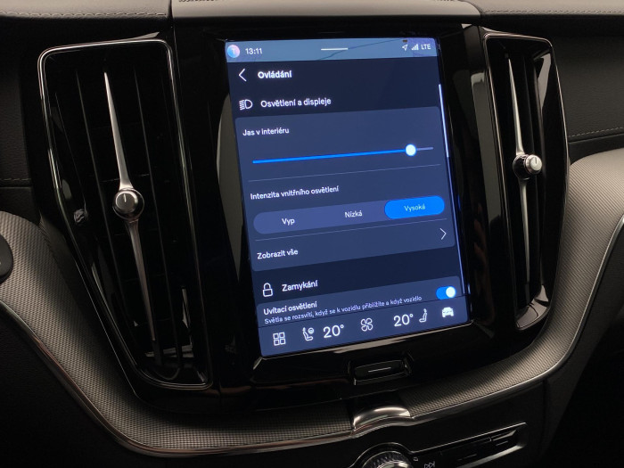 Volvo XC60 B5 AWD DARK ULTIMATE AUT CZ