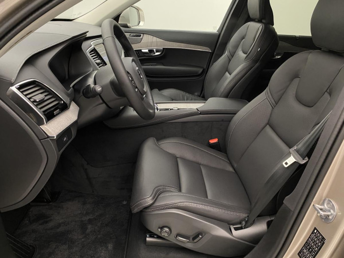 Volvo XC90 B5 AWD AUT BRIGHT PLUS 7míst 2.0 Plus