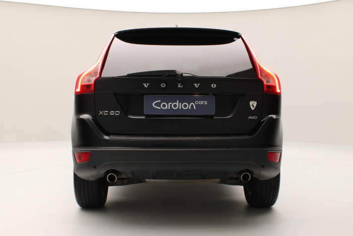 Volvo XC60 D5 AWD SUMMUM AUT CZ 2.4 d Summum