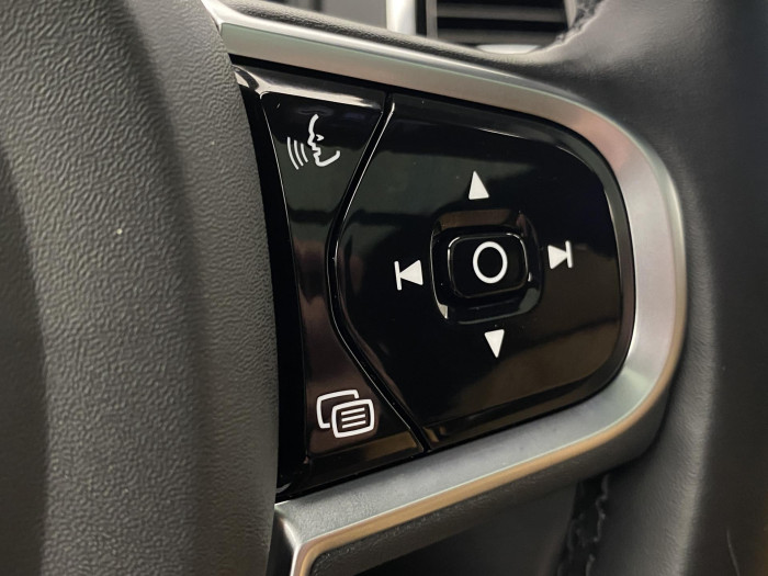 Volvo XC90 B5 AWD BRIGHT ULTRA CZ 7m