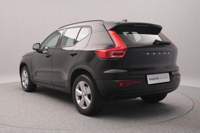 Volvo XC40 T2 MOMENTUM AUT CZ 1.maj. 1.5 Momentum