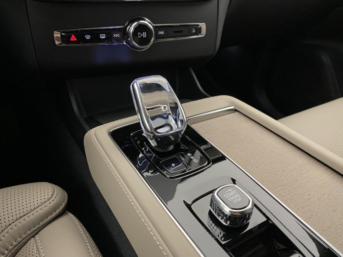 Volvo XC90 T8 AWD RECHARGE BRIGHT PLUS 7m