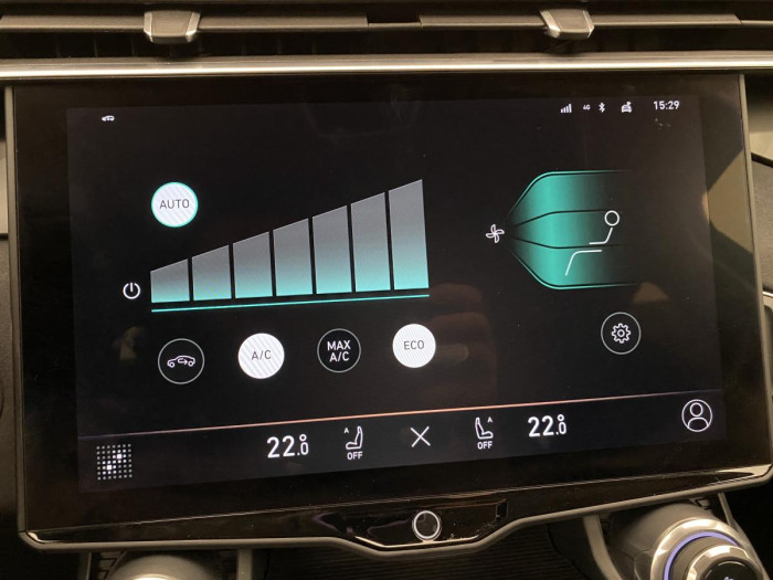 Lynk & Co 01 PHEV DCT AUT REZERVACE