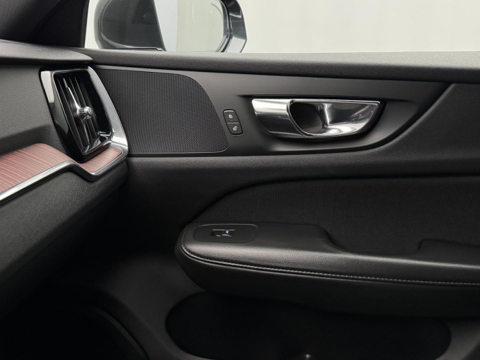 Volvo V60 D4 MOMENTUM AUT 2.0 d Momentum