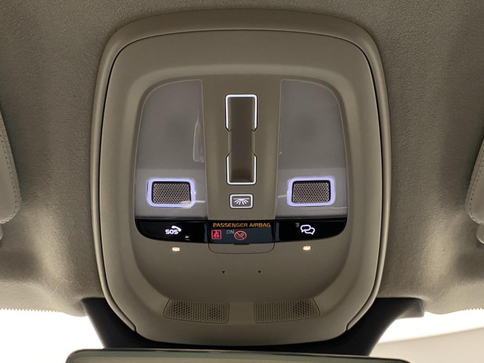 Volvo XC90 T8 AWD RECHARGE BRIGHT ULTRA 7