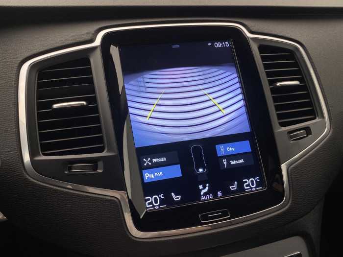 Volvo XC90 D5 AWD MOMENTUM AUT CZ 7míst 2.0 d Momentum