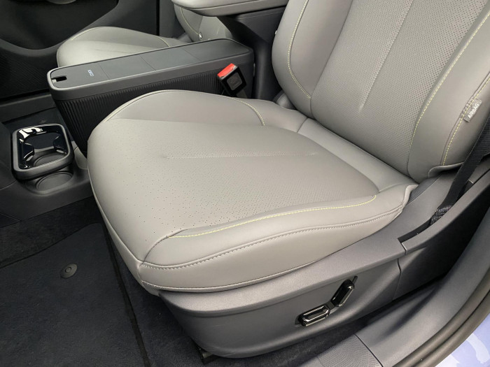 Lynk & Co 02 MORE EV