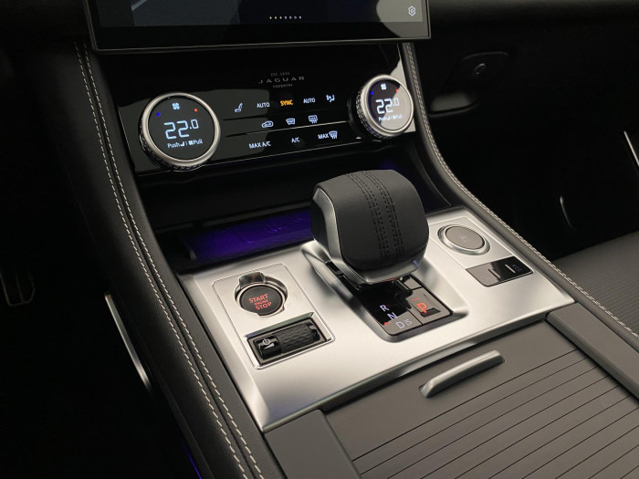 Jaguar F-Pace D300 R-DYNAMIC HSE AWD AUT 3.0 d Dynamic