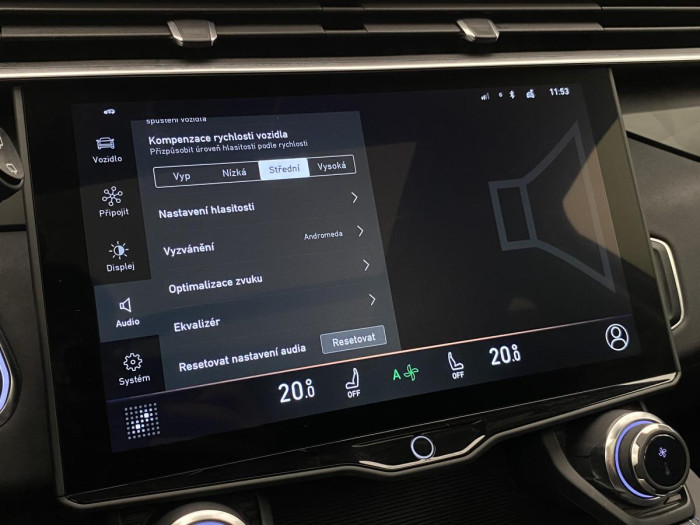 Lynk & Co 01 PHEV DCT AUT REZERVACE