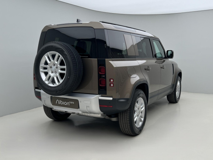 Land Rover Defender 110 D200 S AWD Aut REZERVACE 3.0 d