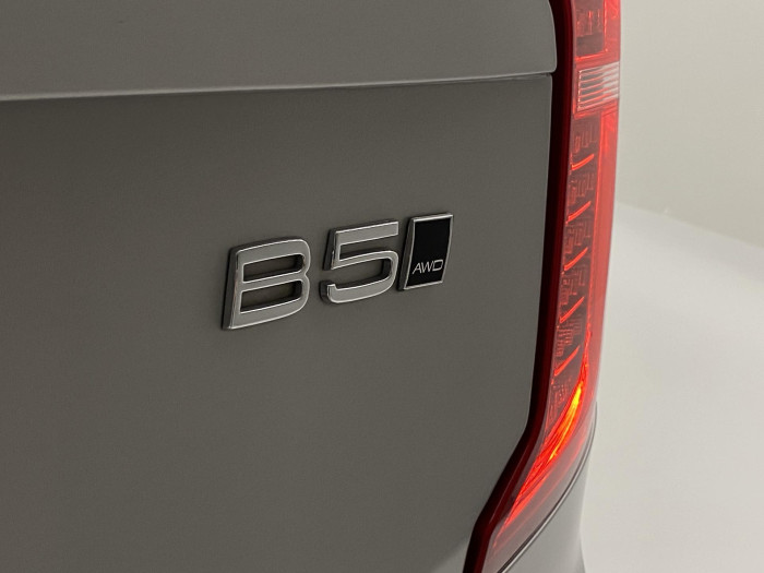 Volvo XC90 B5 AWD PLUS BRIGHT AUT CZ 7m