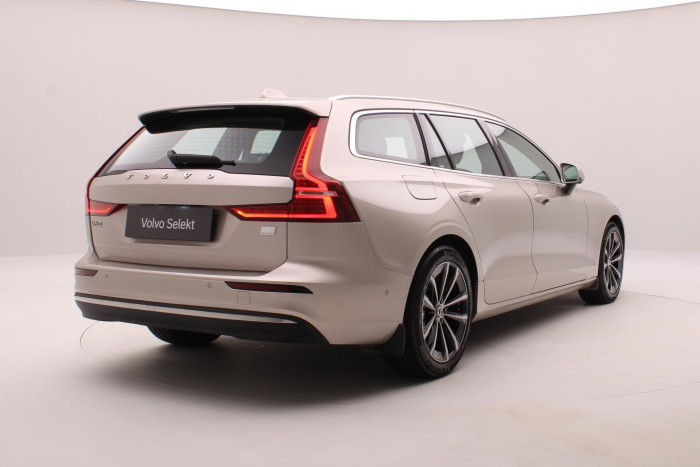Volvo V60 T6 AWD RECHARGE CORE AUT CZ
