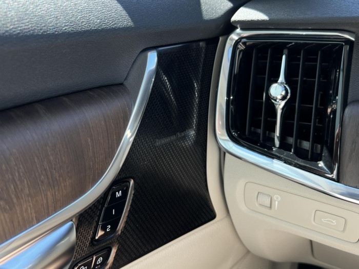 Volvo V90 CROSS COUNTRY B4 AWD Aut 1.maj
