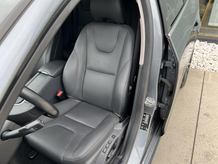 Volvo V60 D4 SUMMUM 1.maj. 2.0 d Summum