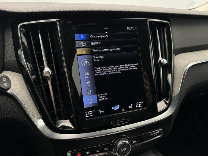 Volvo V60 B4 INSCRIPTION AUT REZERVACE