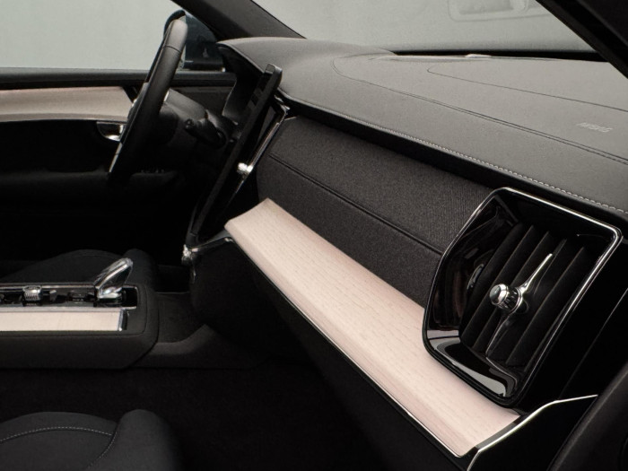 Volvo XC90 B5 AWD PLUS BRIGHT CZ 1.maj