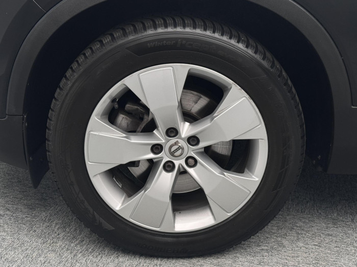 Volvo XC40 T5 AWD MOMENTUM PRO AUT 2.0 Momentum