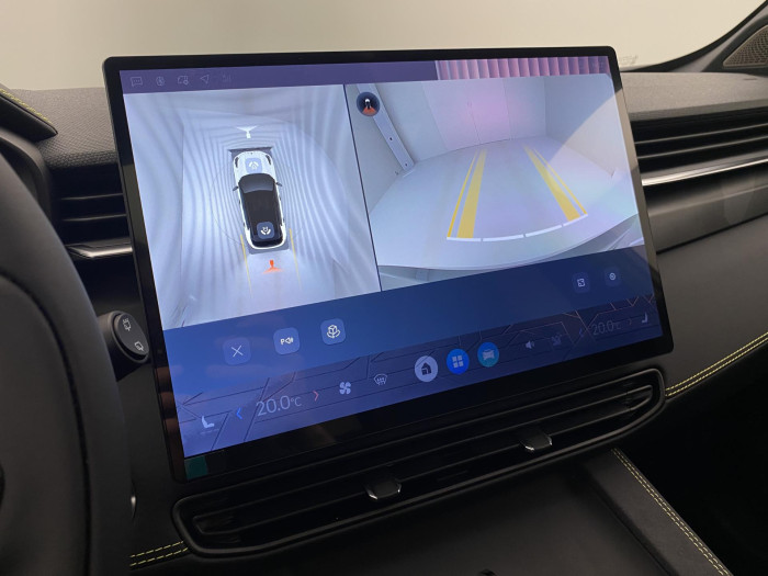 Lynk & Co 01 01 MORE PHEV DEMO