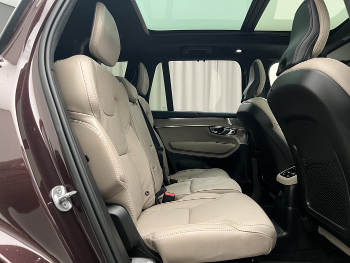 Volvo XC90 T8 AWD RECHARGE ULTRA BRIGHT