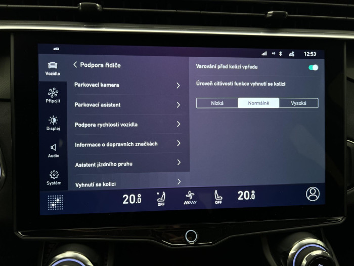 Lynk & Co 01 HEV AUT